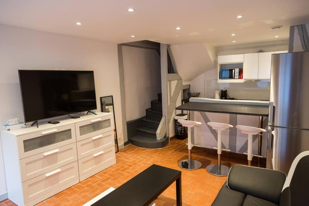 Maison De Ville Calme Rouen St.Paul 2Ch Proche Chu Exterior photo